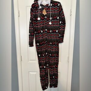 Black Poof footless zip up Fleece Christmas cozy Onesie PJs -‎ Medium